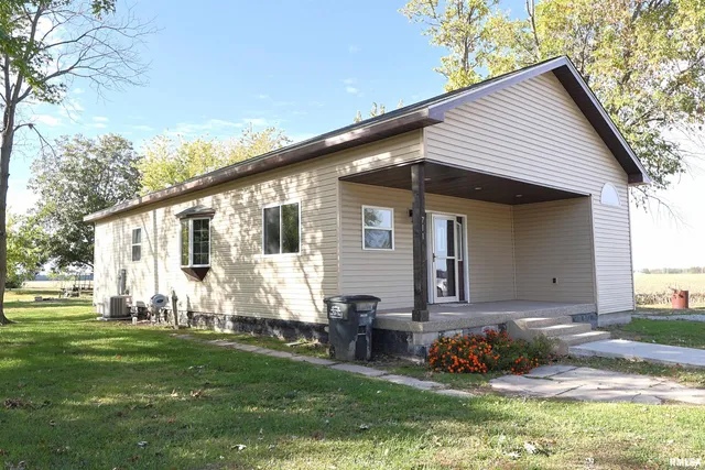 $149,500 | 711 North Vine Street, Sandoval, IL 62882