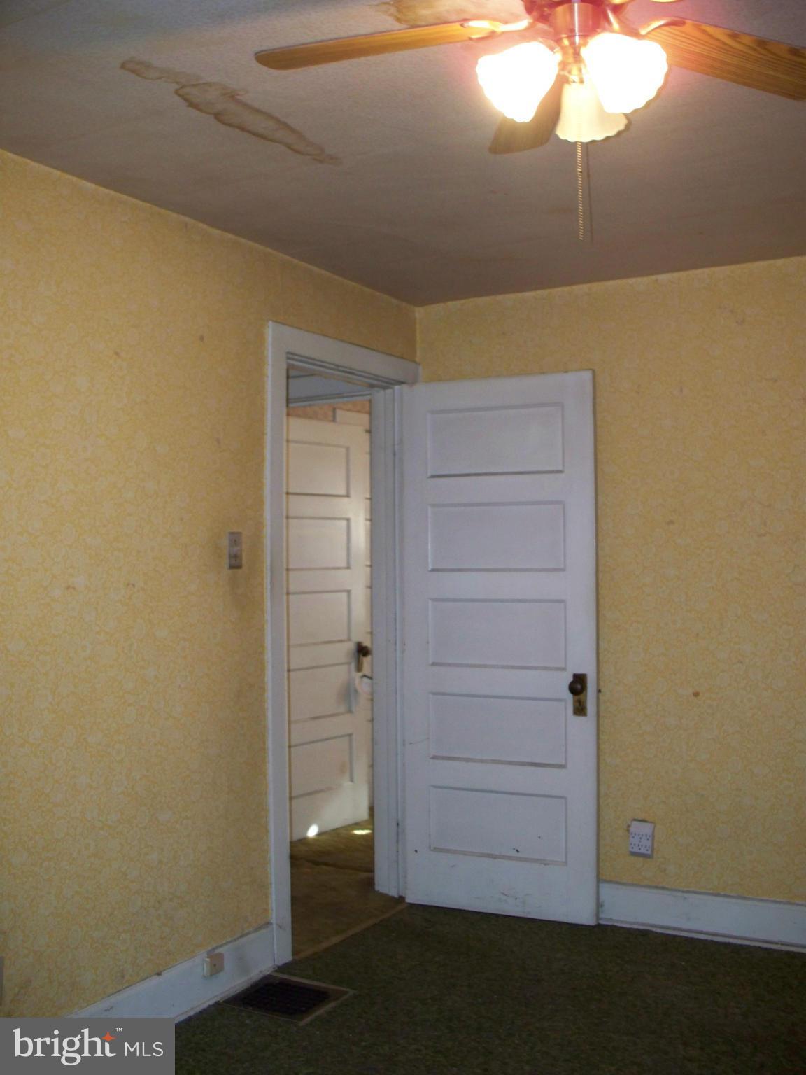 17 Post Road Aberdeen, MD 21001 - Photo 17 of 20 Bedroom three