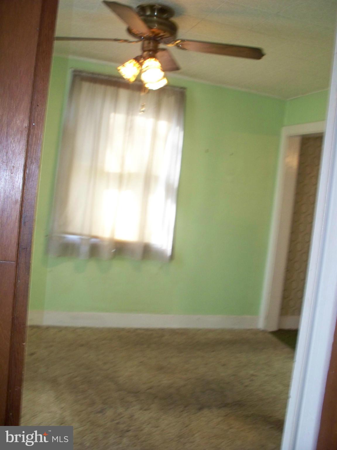 17 Post Road Aberdeen, MD 21001 - Photo 8 of 20 Dining Room