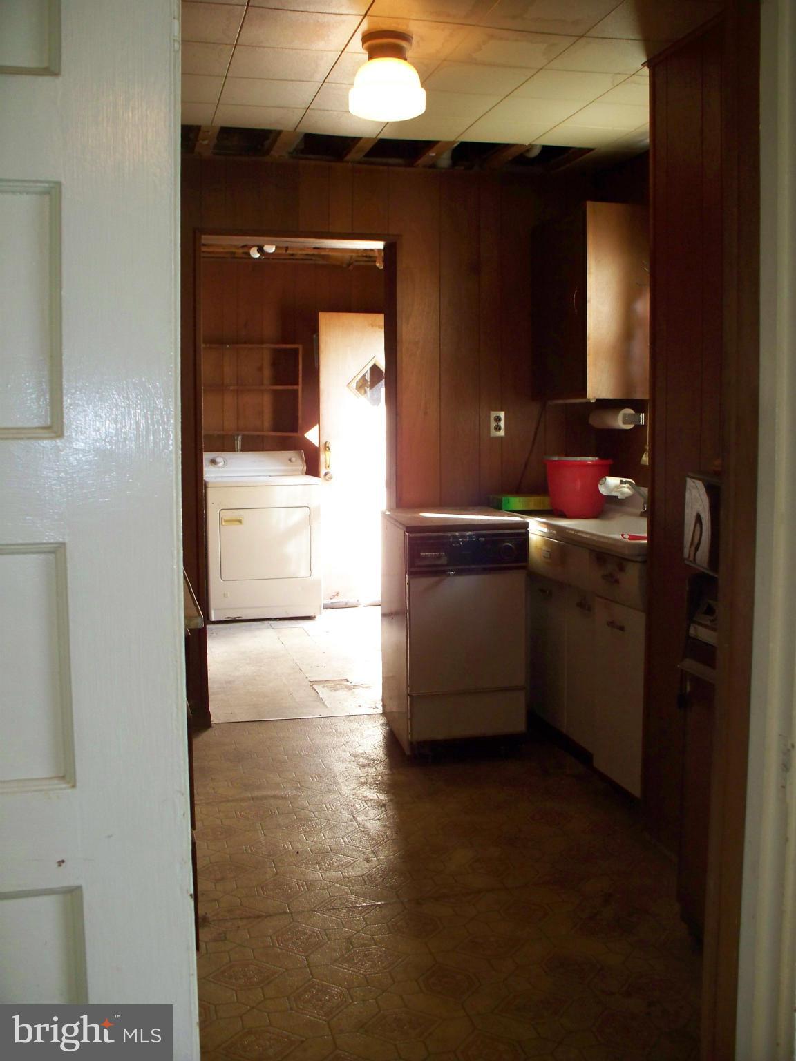 17 Post Road Aberdeen, MD 21001 - Photo 10 of 20 Kitchen
