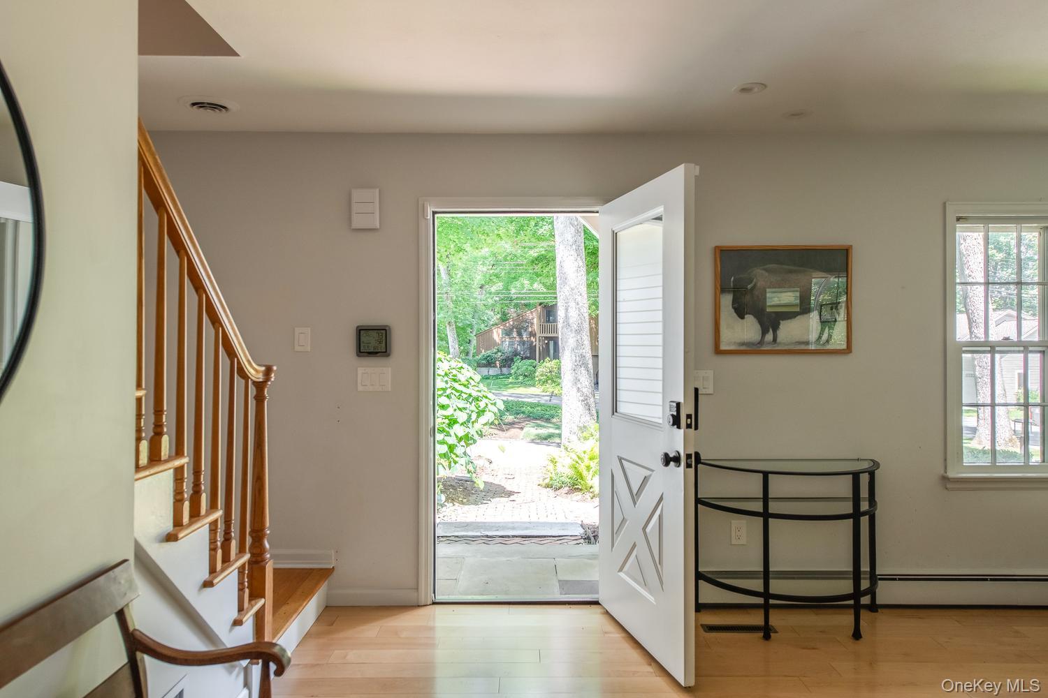 44 Pleasant Ridge Drive Poughkeepsie, NY 12603 - Photo 5 of 50