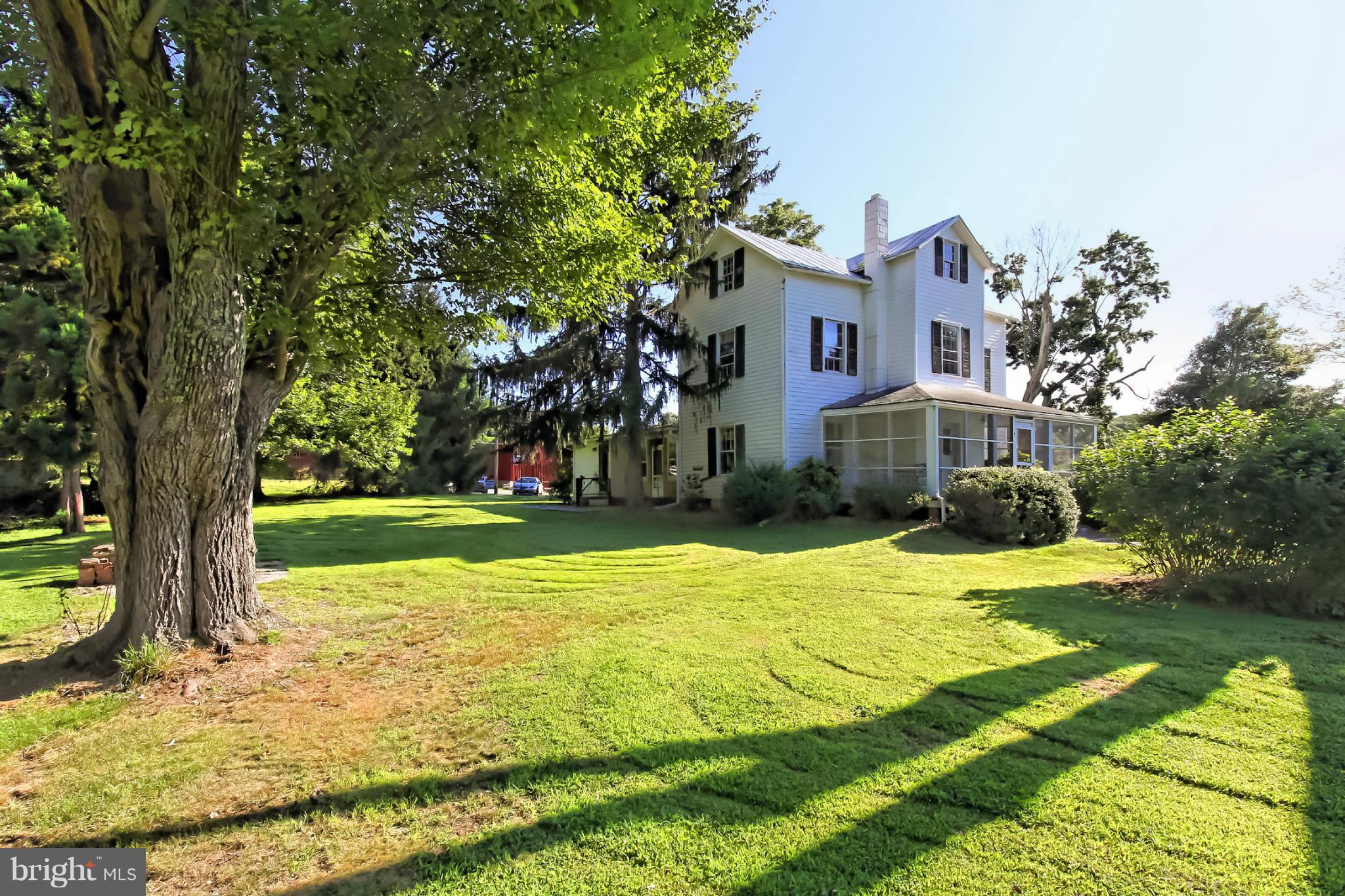 Historic Property - 18 Acres, Barn, Guest House