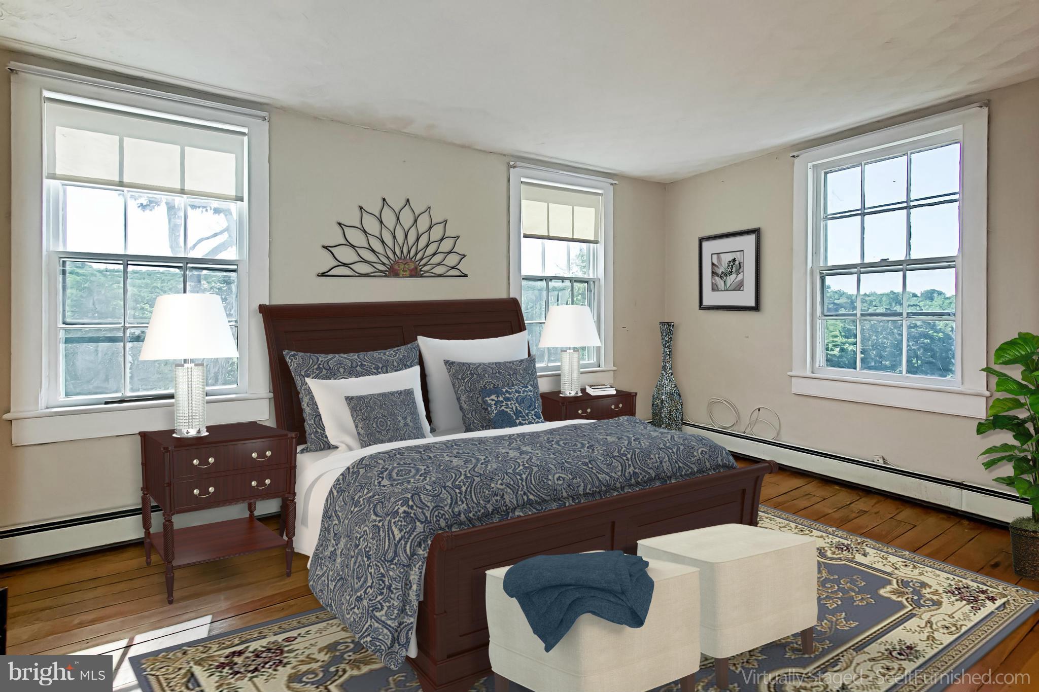 6700 Newman Road Clifton, VA 20124 - Photo 19 of 30 Bedroom with Antique Pine Flooring