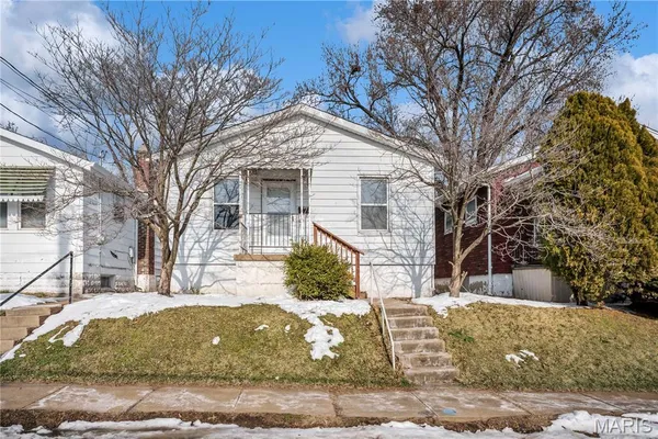 $1,450 | 3915 Schiller Place, St. Louis, MO 63116