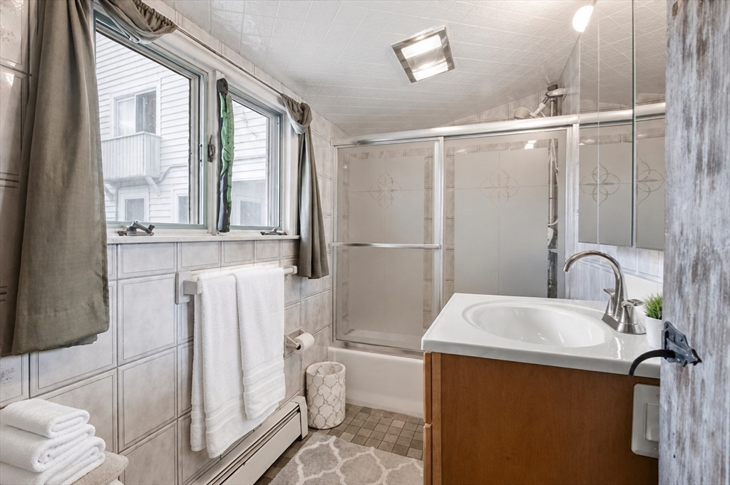8 Castle Road Nahant, MA 01908 - Photo 13 of 24 Gallery Image 13