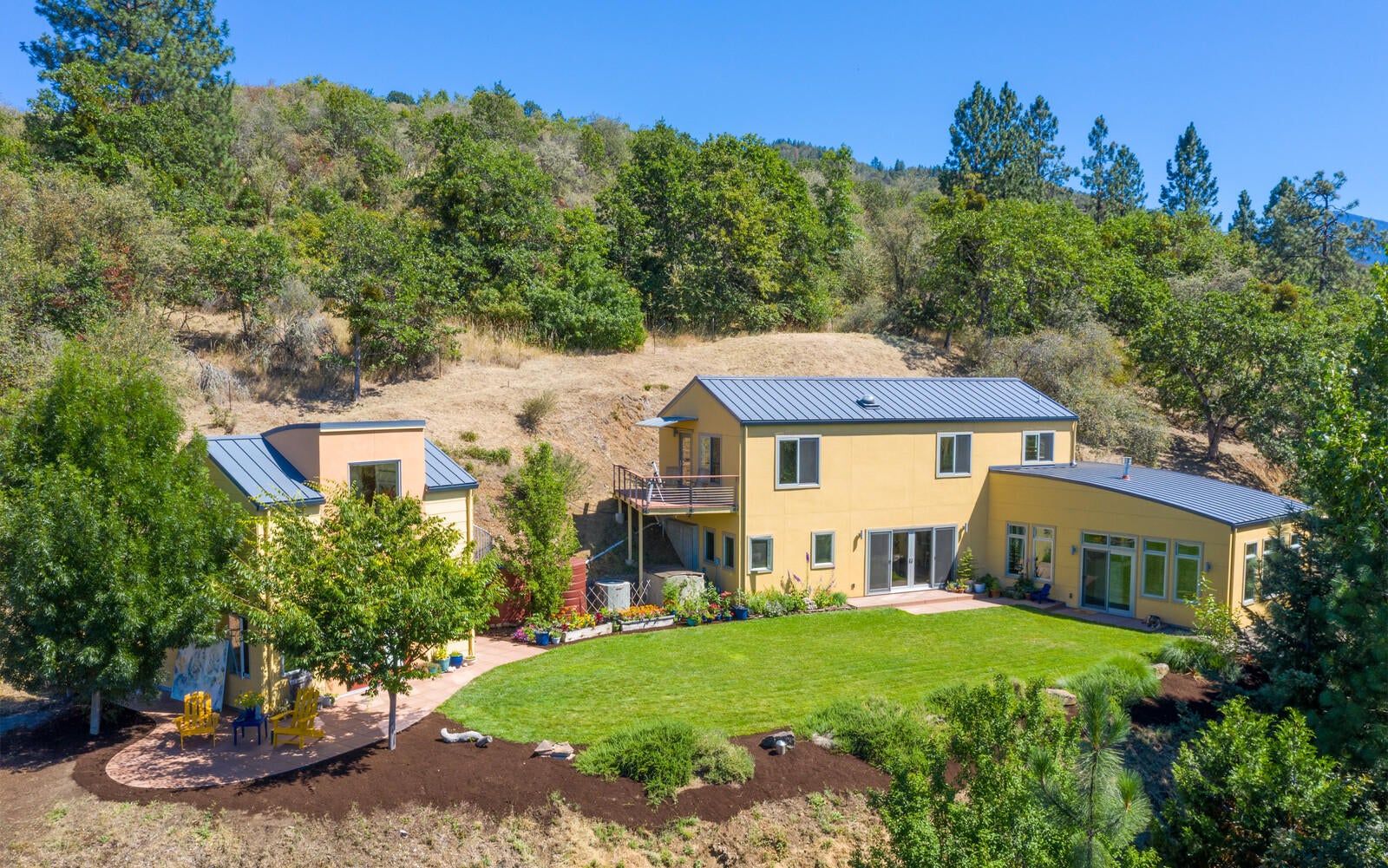7075 Rapp Lane Talent, OR 97540 - Photo 51 of 54 05_RL_5_mls