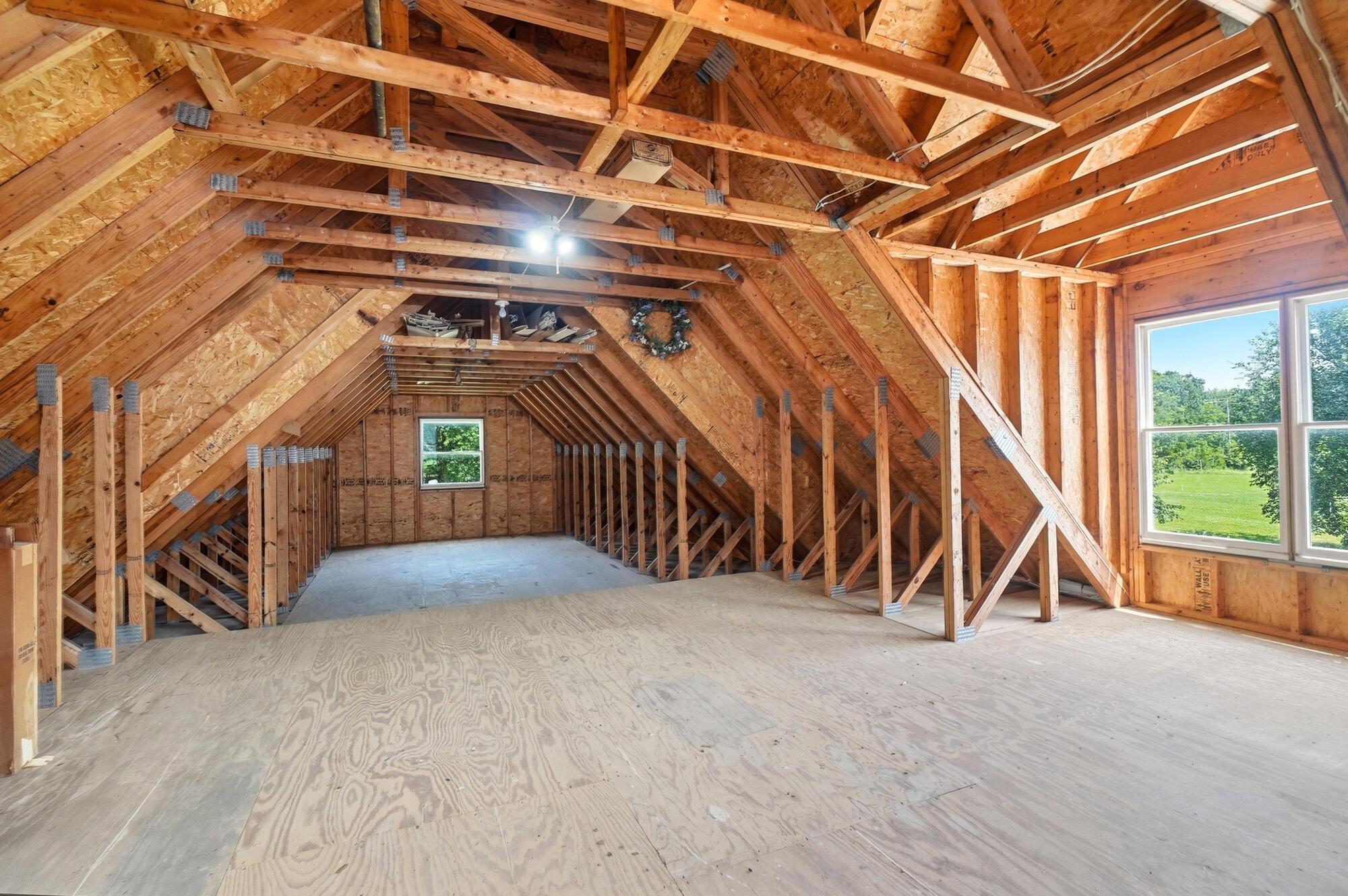 9521 Brock Road Plain City, OH 43064 - Photo 54 of 70 Garage