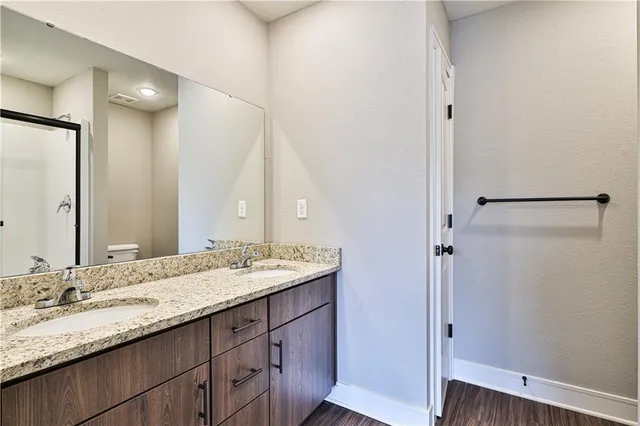 $1,695 | 1502 Shale Court, Grain Valley, MO 64029