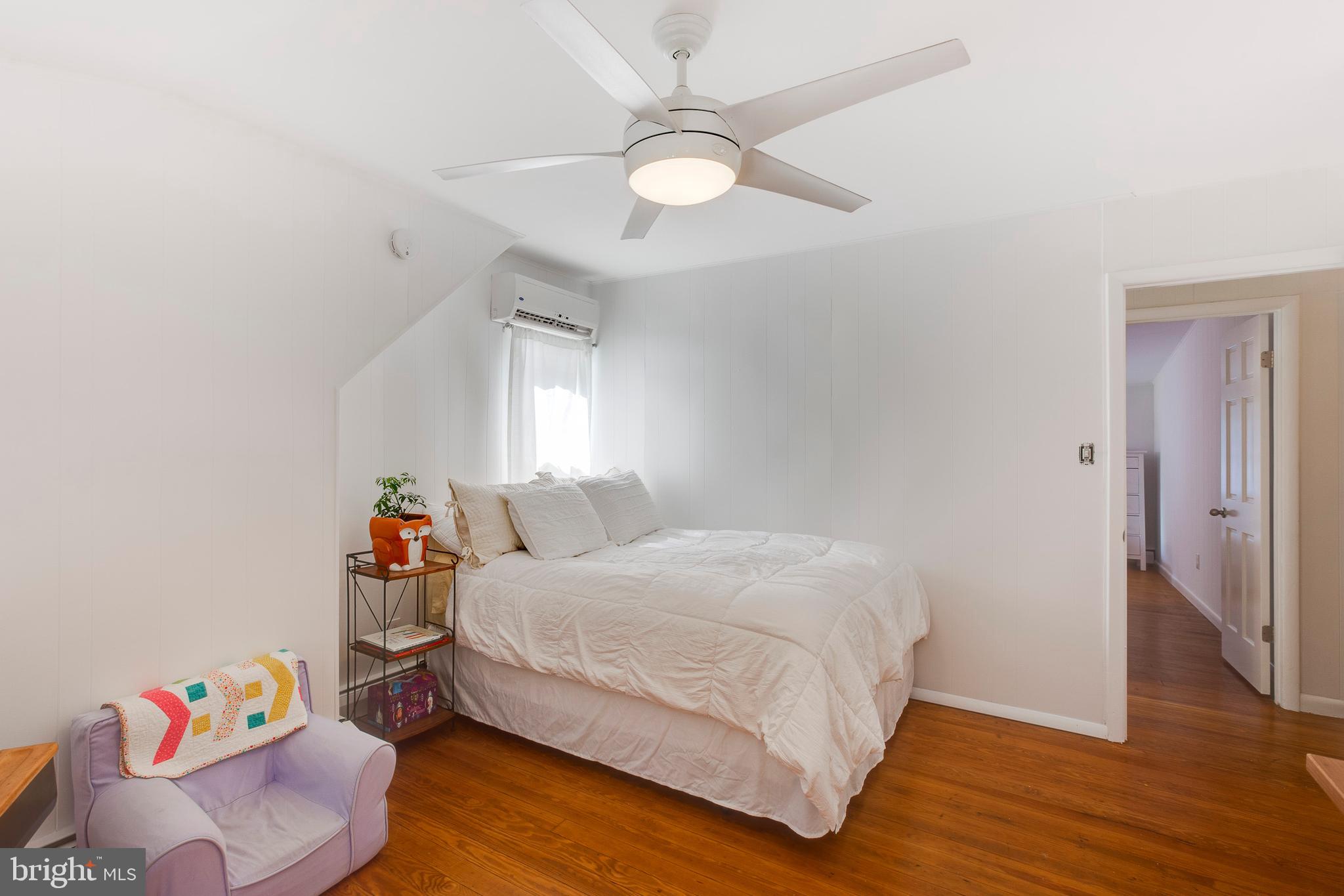 948 Diggs Road Crownsville, MD 21032 - Photo 27 of 49 upstairs bedrooms are spacious