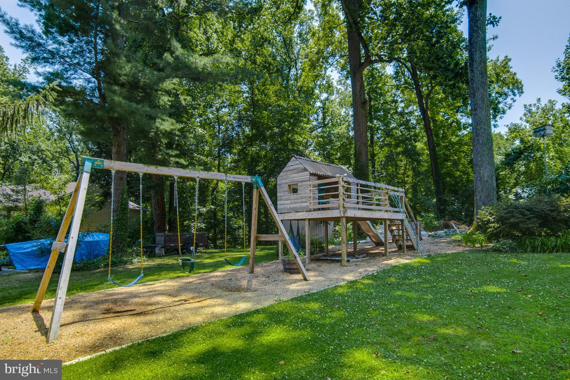 948 Diggs Road Crownsville, MD 21032 - Photo 45 of 49 ... with large play area...