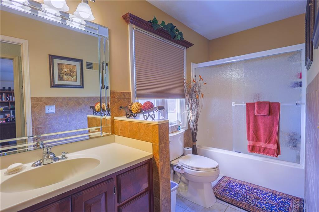 2303 Lynn Road Excelsior Springs, MO 64024 - Photo 18 of 48