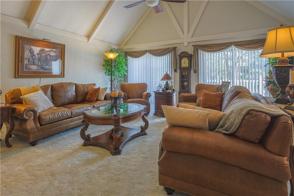 2303 Lynn Road Excelsior Springs, MO 64024 - Photo 4 of 48