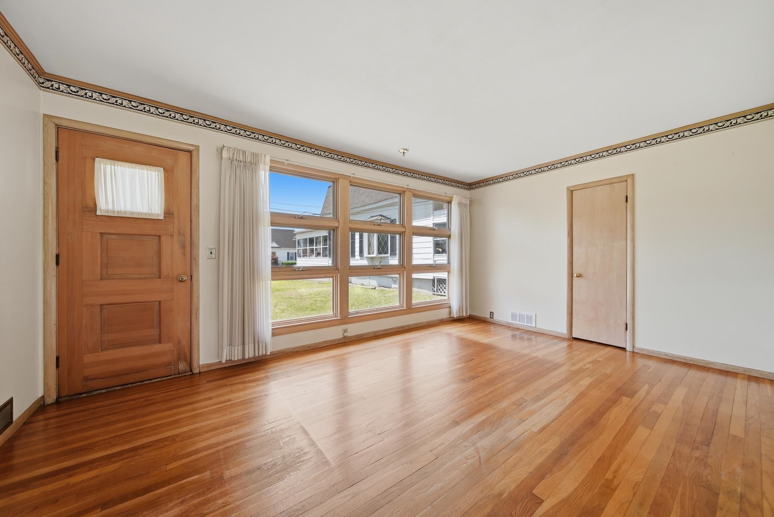 434 Cilley Road Manchester, NH 03103 - Photo 15 of 29