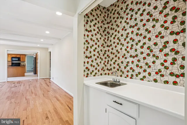 $1,195,000 | 9017 Falls Chapel Way, Potomac, MD 20854