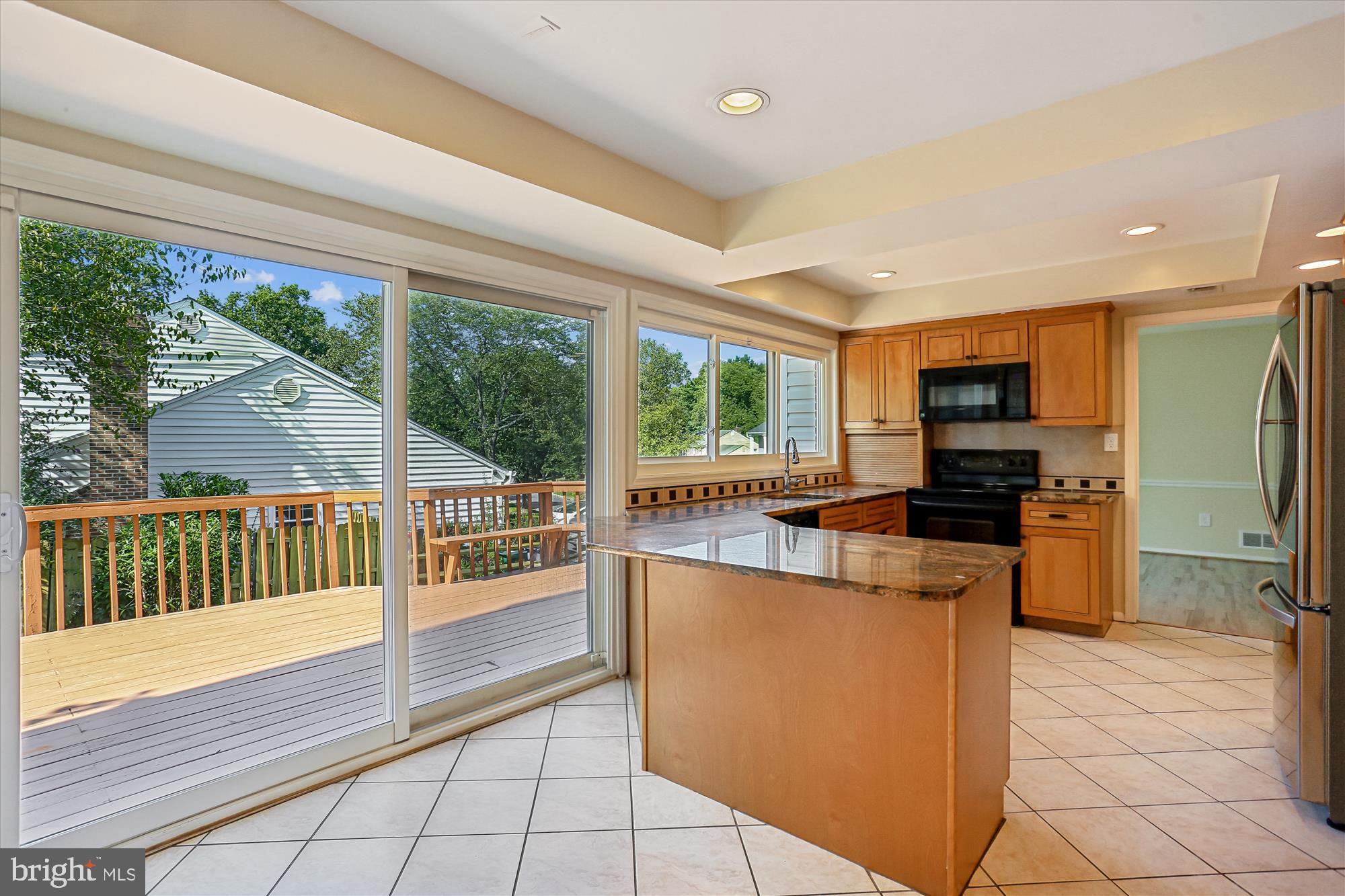 9017 Falls Chapel Way Potomac, MD 20854 - Photo 4 of 70 Kitchen