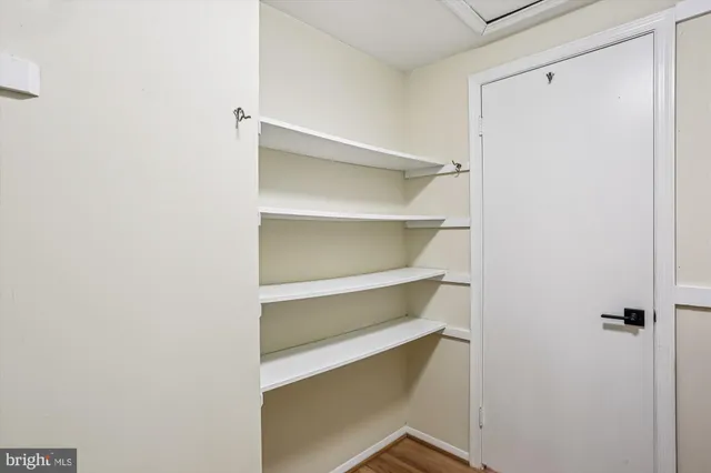 $1,195,000 | 9017 Falls Chapel Way, Potomac, MD 20854