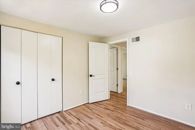 $1,195,000 | 9017 Falls Chapel Way, Potomac, MD 20854