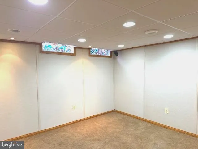 $1,195,000 | 9017 Falls Chapel Way, Potomac, MD 20854