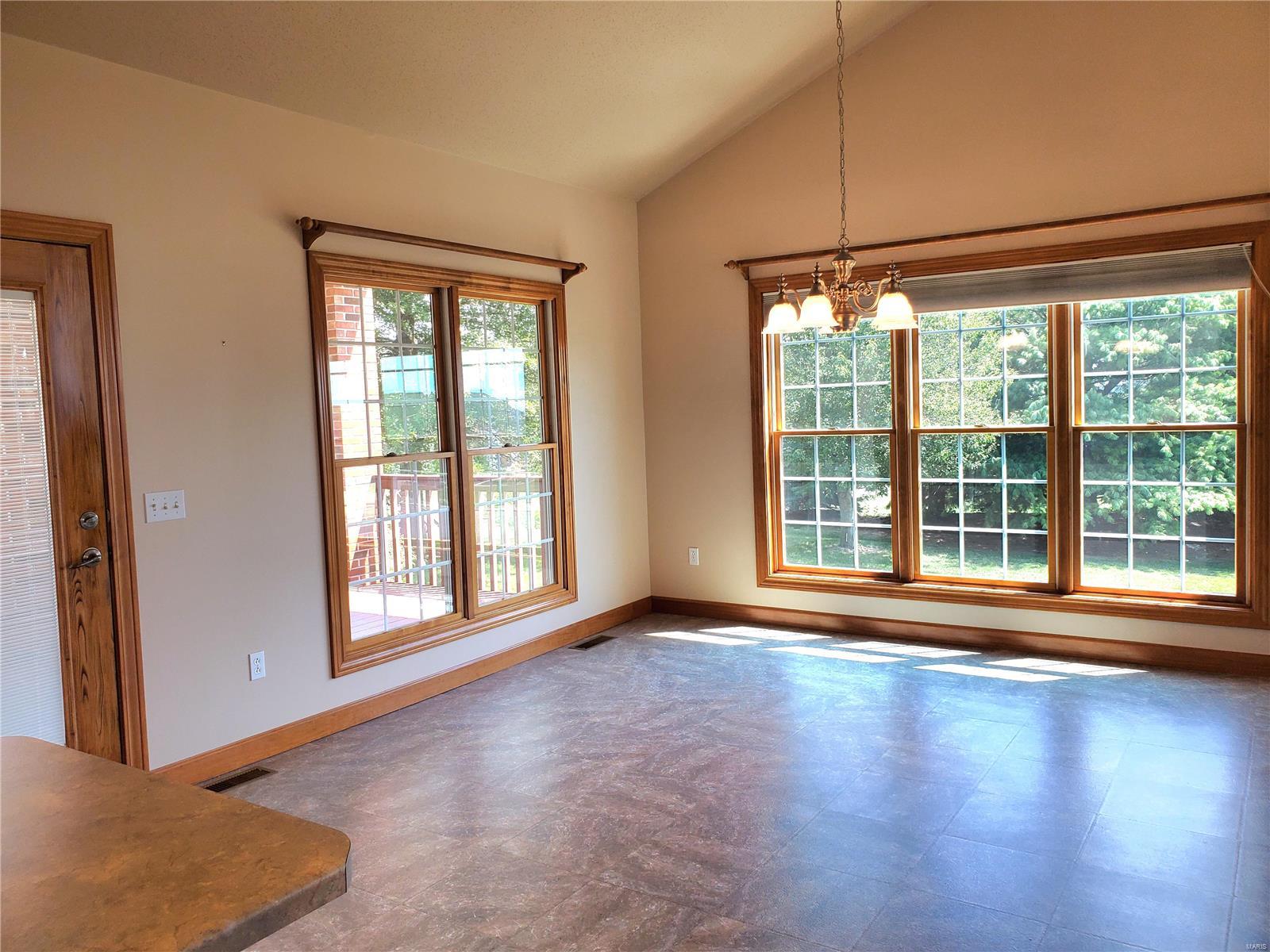 8095 Hill Road St. Rose, IL 62230 - Photo 18 of 58
