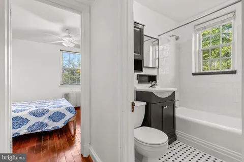 $245,000 | 4581 MacArthur Boulevard Northwest, Unit 103, Washington, DC 20007