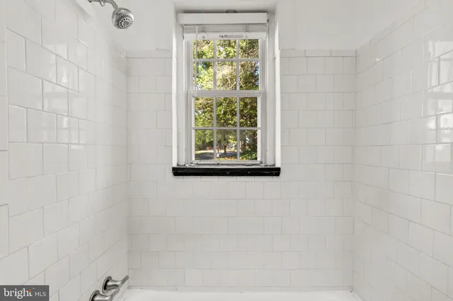 $245,000 | 4581 MacArthur Boulevard Northwest, Unit 103, Washington, DC 20007