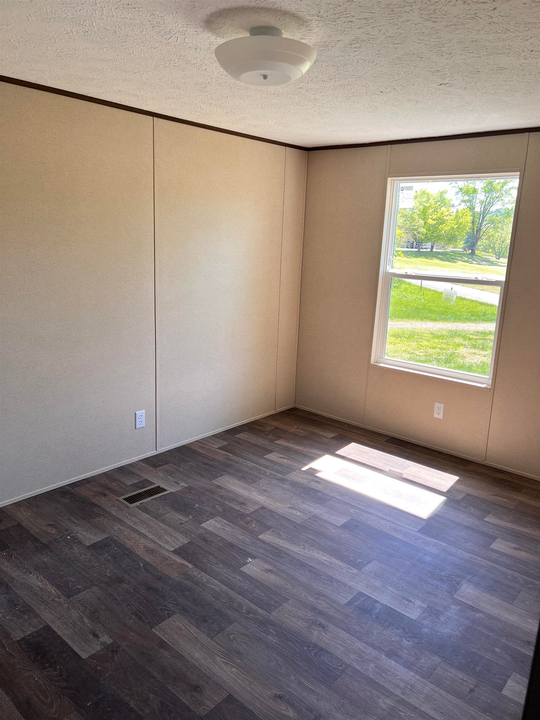 376 Dupont Road Poca, WV 25159 - Photo 18 of 30 Gallery Image 18