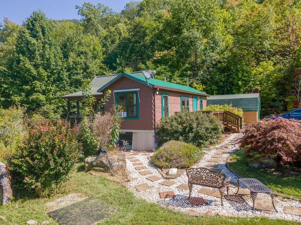 37 Jones Knob Road Franklin, NC 28734 - Photo 41 of 47