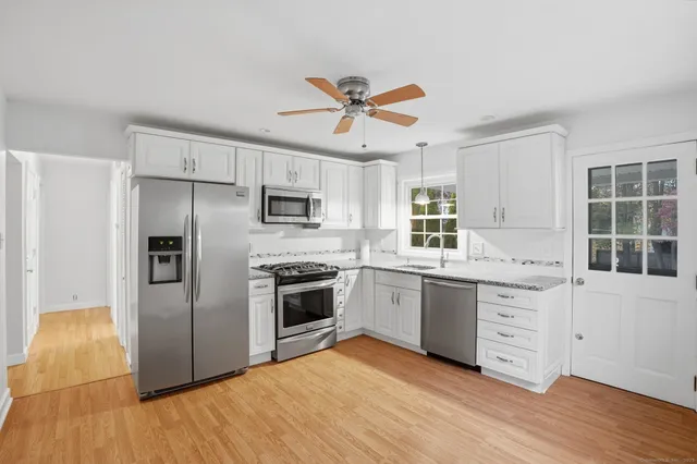 $424,900 | 25 South Street, Ansonia, CT 06401