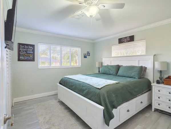 $484,990 | 4760 Southeast Bayshore Terrace, Stuart, FL 34997