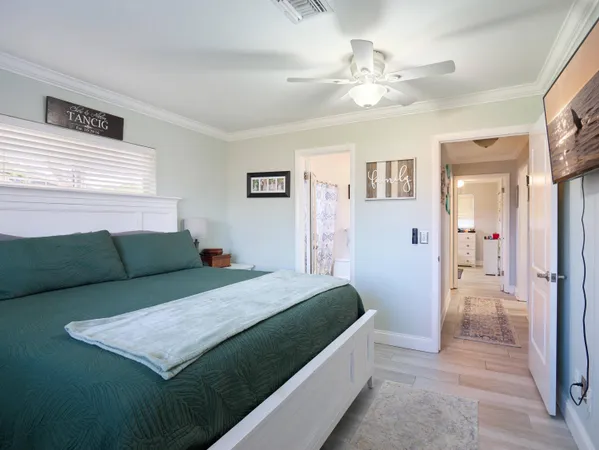 $484,990 | 4760 Southeast Bayshore Terrace, Stuart, FL 34997
