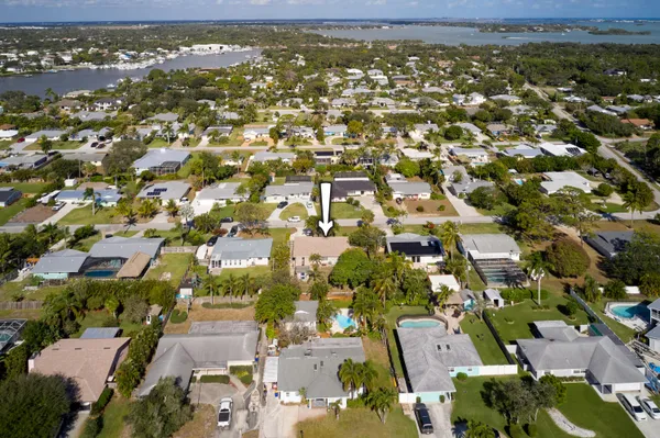 $484,990 | 4760 Southeast Bayshore Terrace, Stuart, FL 34997