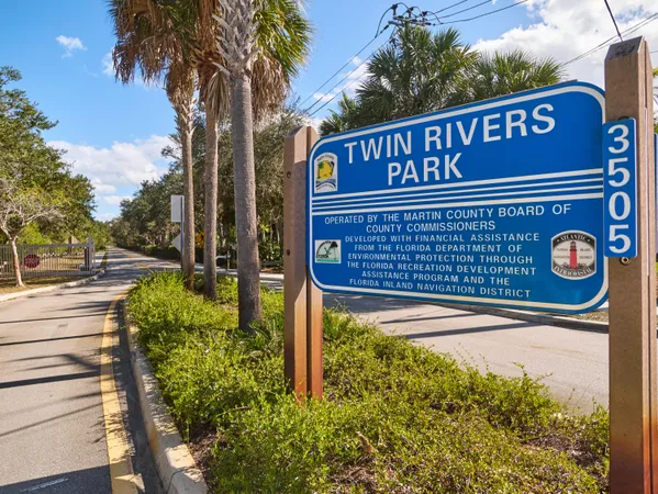 $484,990 | 4760 Southeast Bayshore Terrace, Stuart, FL 34997