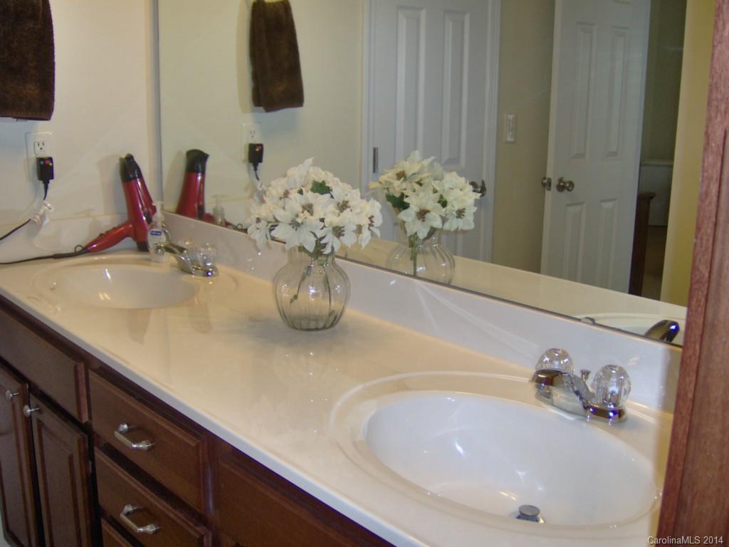 2627 Gradys Ground Road McConnells, SC 29726 - Photo 13 of 24 Gallery Image 13