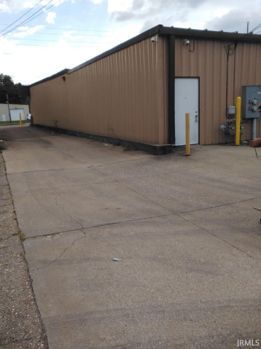 2810 Covert Avenue Evansville, IN 47714 - Photo 2 of 5