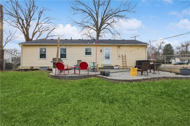 $269,000 | 7201 Reeds Road, Overland Park, KS 66204