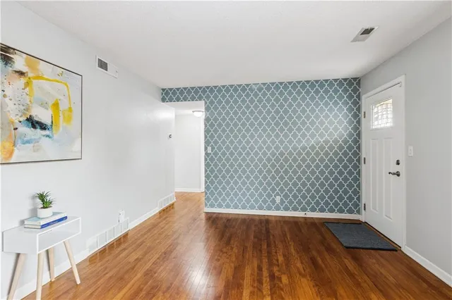 $269,000 | 7201 Reeds Road, Overland Park, KS 66204