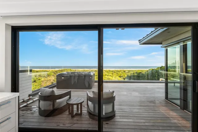 $26,500,000 | 5499 Dune Drive, Avalon, NJ 08202