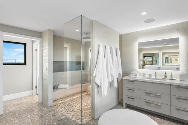 $26,500,000 | 5499 Dune Drive, Avalon, NJ 08202