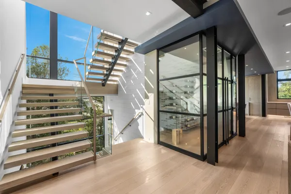 $26,500,000 | 5499 Dune Drive, Avalon, NJ 08202