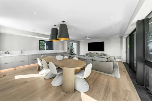 $26,500,000 | 5499 Dune Drive, Avalon, NJ 08202