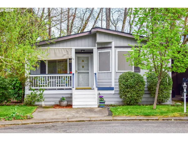 $220,000 | 1055 North 5th Street, Unit 74, Jacksonville, OR 97530
