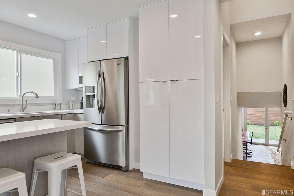 2739 Wallace Street Berkeley, CA 94702 - Photo 11 of 29