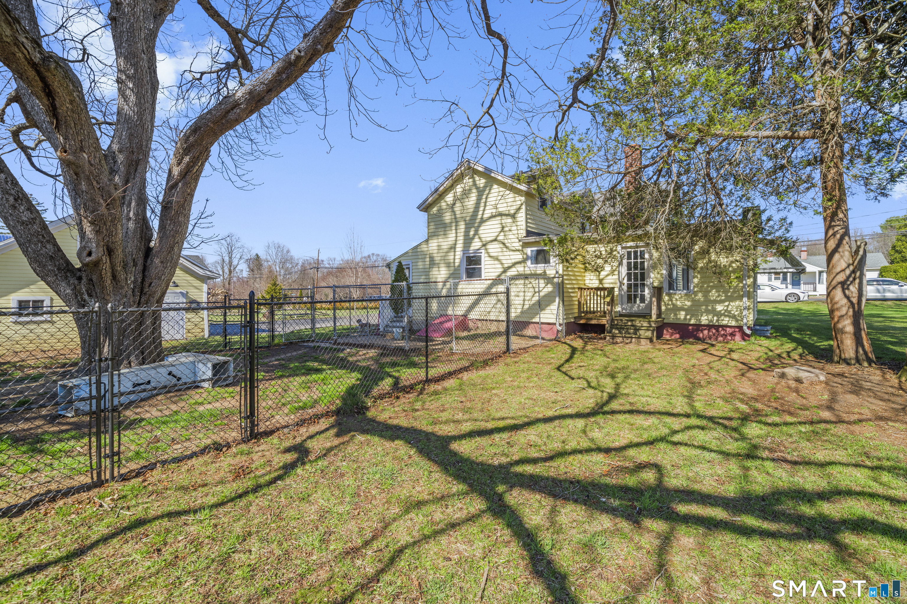 16 Windsorville Road East Windsor, CT 06016 - Photo 9 of 34