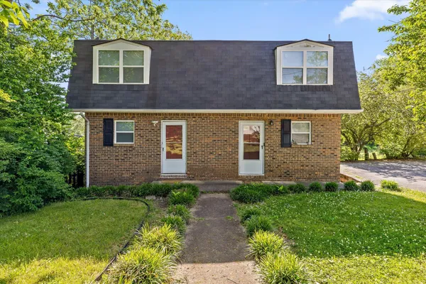 $385,000 | 918 South Crest Road, Chattanooga, TN 37412