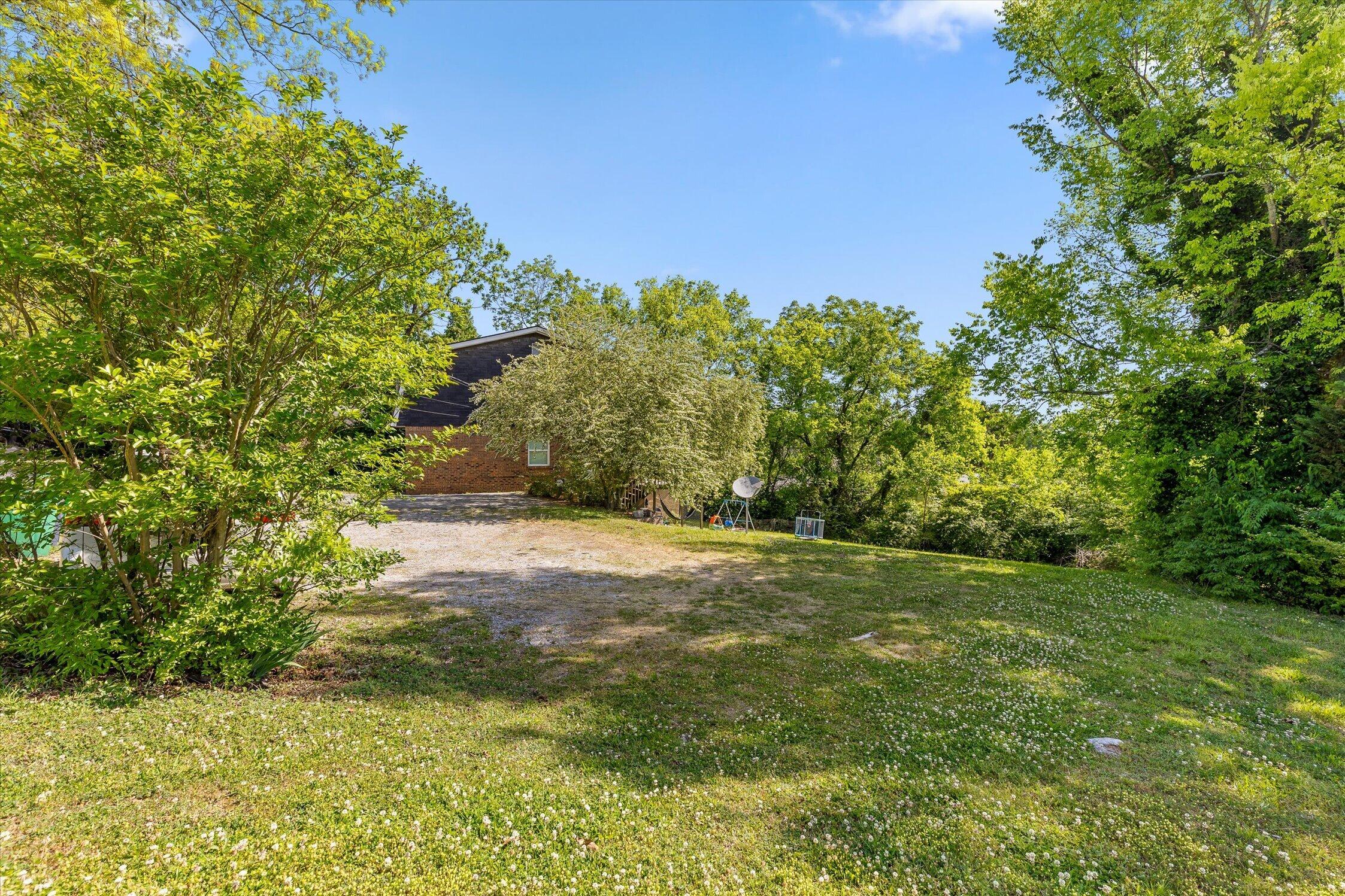 918 South Crest Road Chattanooga, TN 37412 - Photo 15 of 23 918 S. Crest Rd.