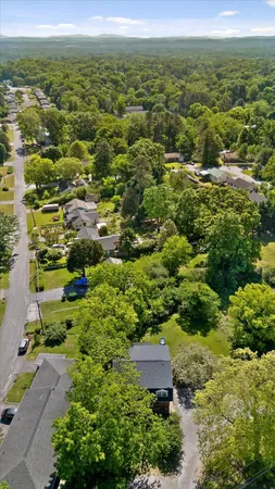 $385,000 | 918 South Crest Road, Chattanooga, TN 37412