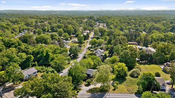 $385,000 | 918 South Crest Road, Chattanooga, TN 37412