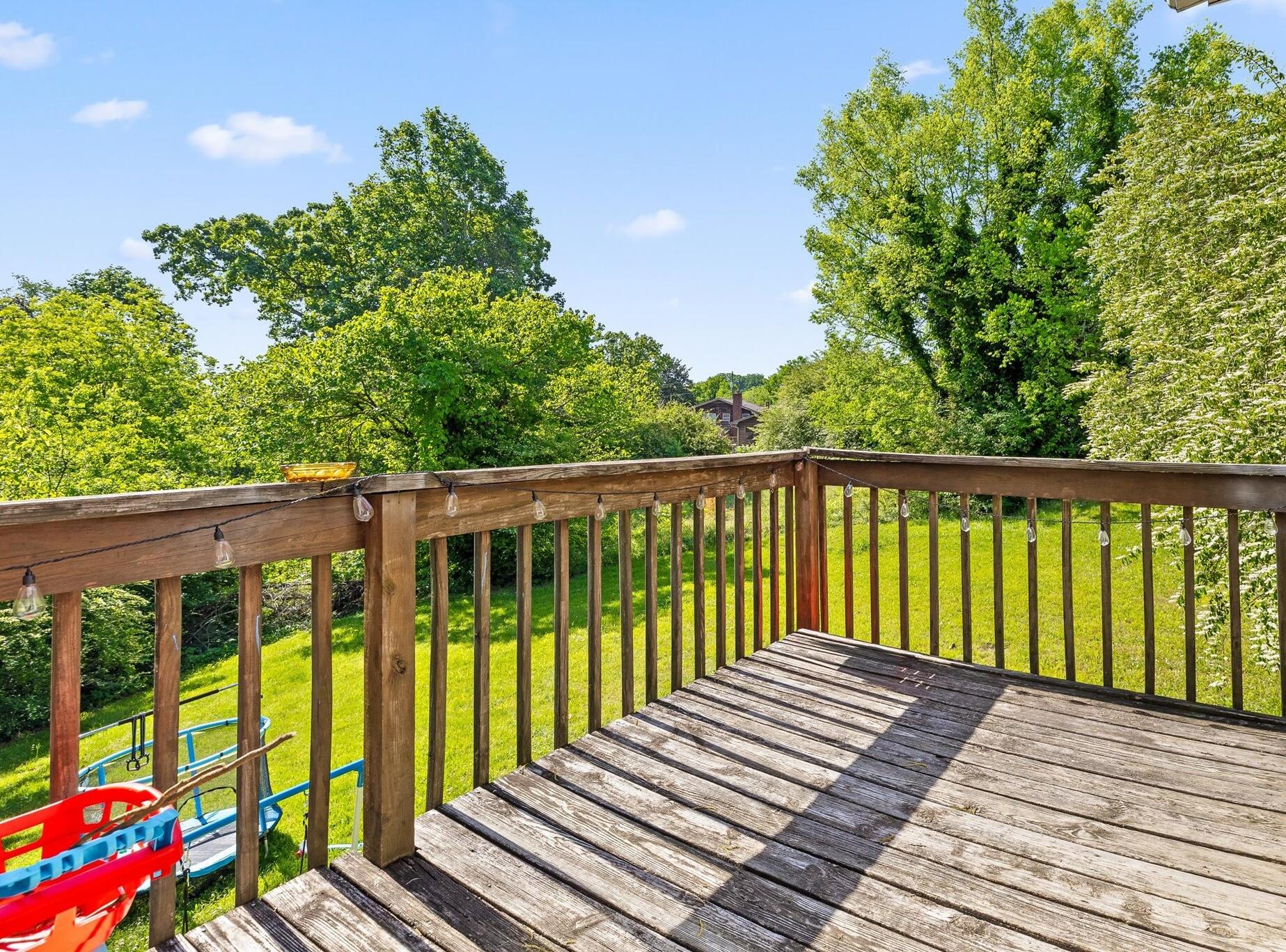918 South Crest Road Chattanooga, TN 37412 - Photo 10 of 23 918 S. Crest Rd.