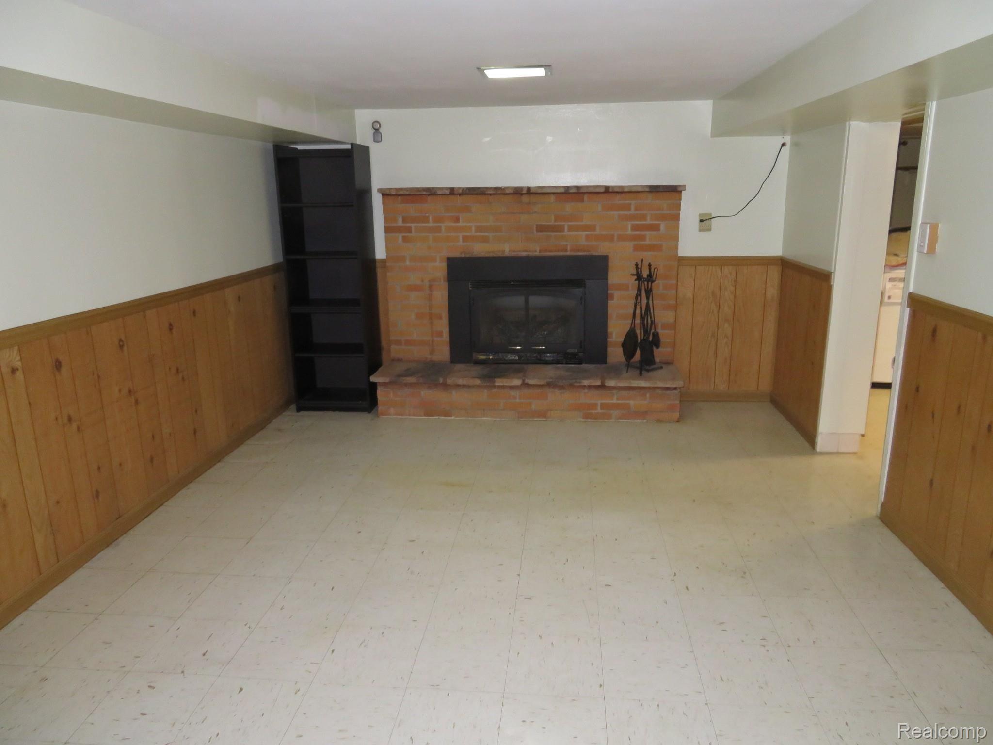 3446 South Irish Road Davison, MI 48423 - Photo 15 of 21 20190602035941_IMG_0545.JPG