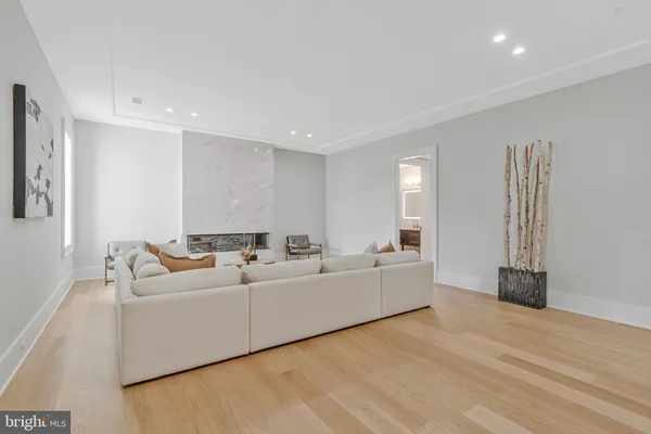 $4,995,000 | 1044 Carper Street, McLean, VA 22101